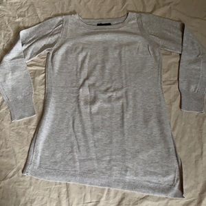 Banana republic asymmetric hem sweater